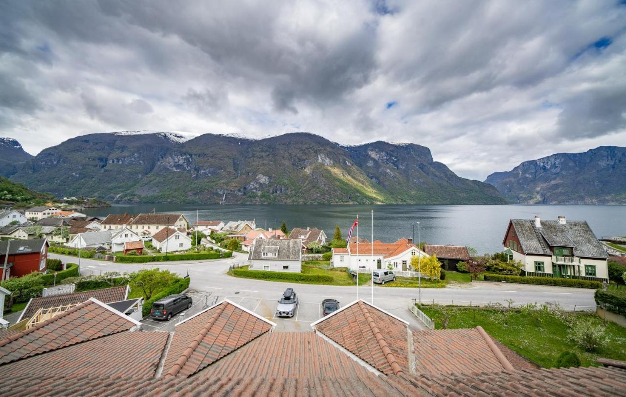 Hotel Aurlandsfjord Екстер'єр фото